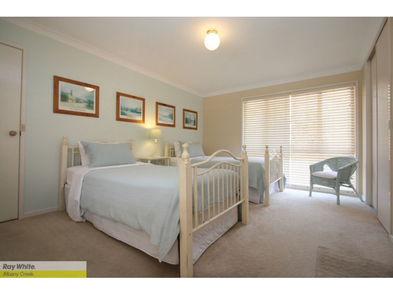 9 Dove Court, Albany Creek QLD 4035