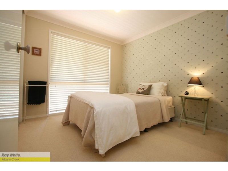 9 Dove Court, Albany Creek QLD 4035