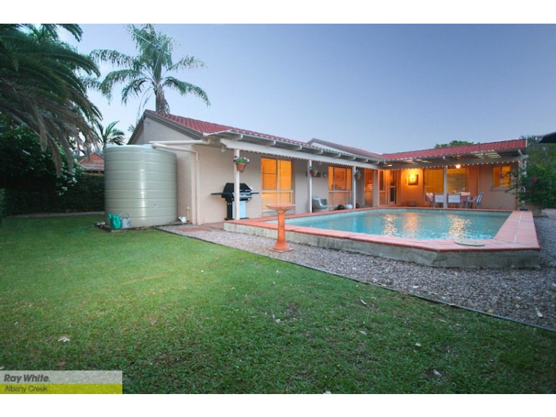 9 Dove Court, Albany Creek QLD 4035