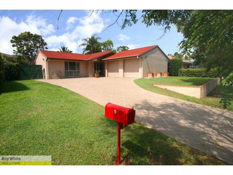 9 Dove Court, Albany Creek QLD 4035