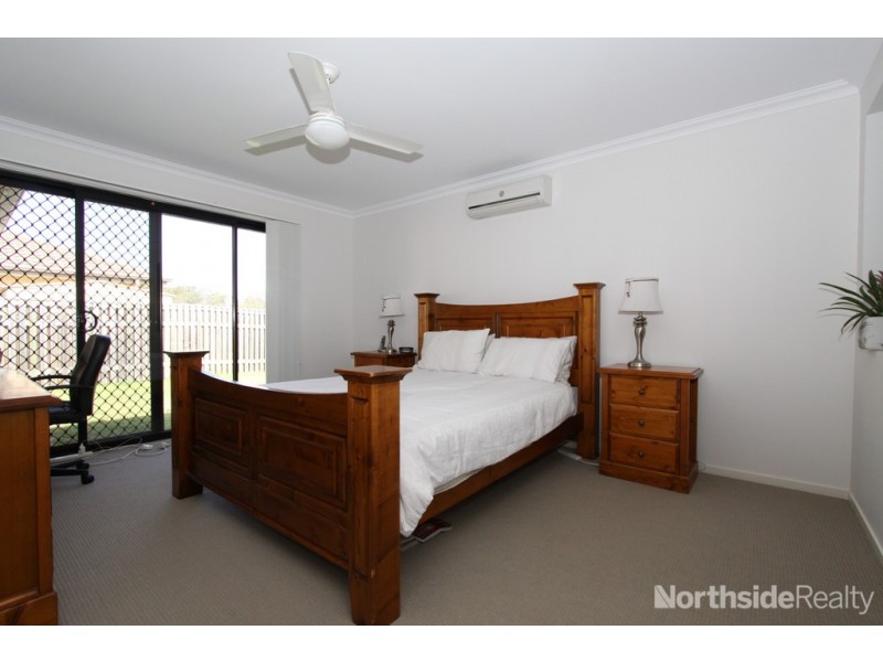 8 Tributary Court, Eatons Hill QLD 4037