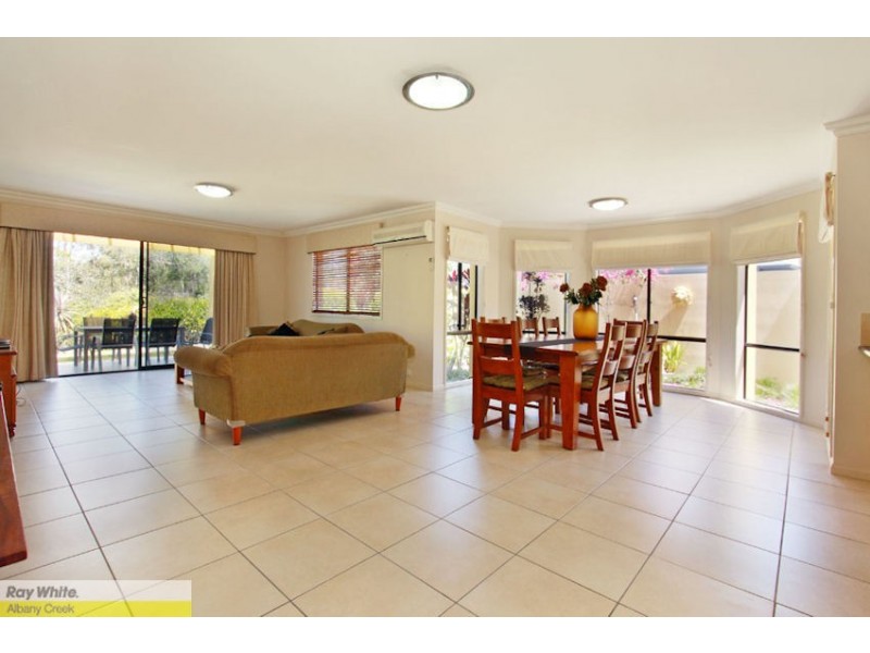 12 Country Club Dr, Albany Creek QLD 4035
