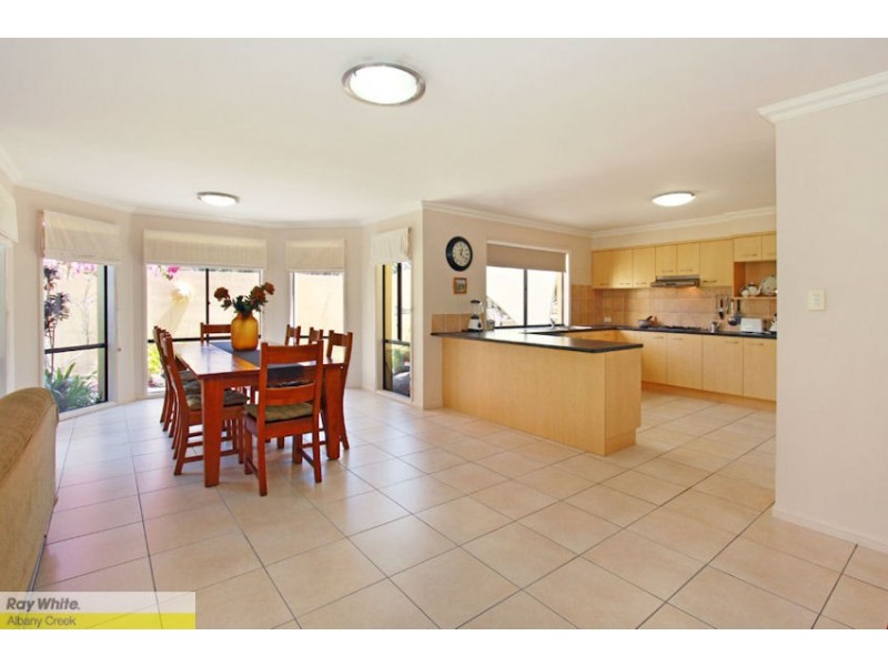 12 Country Club Dr, Albany Creek QLD 4035