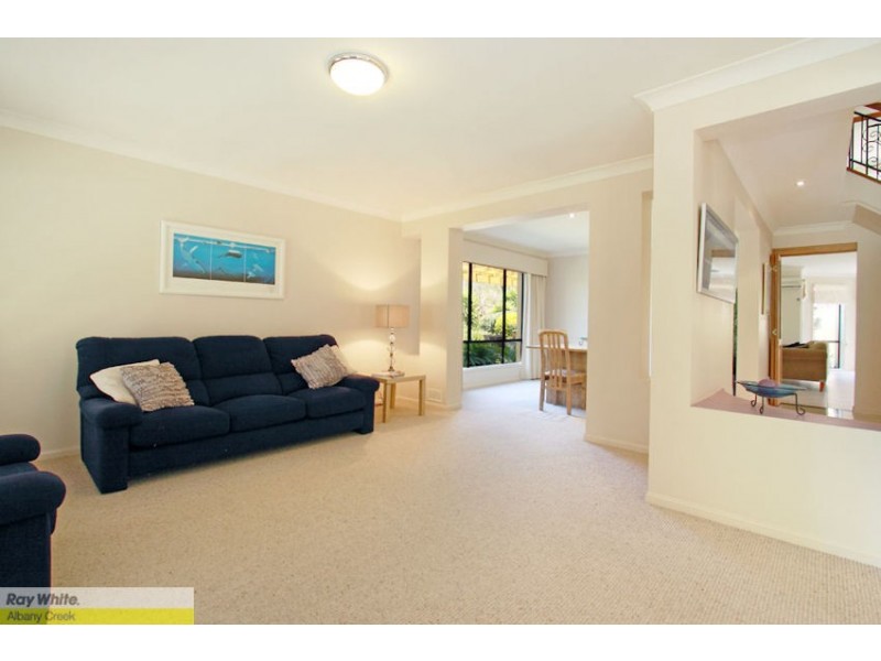 12 Country Club Dr, Albany Creek QLD 4035