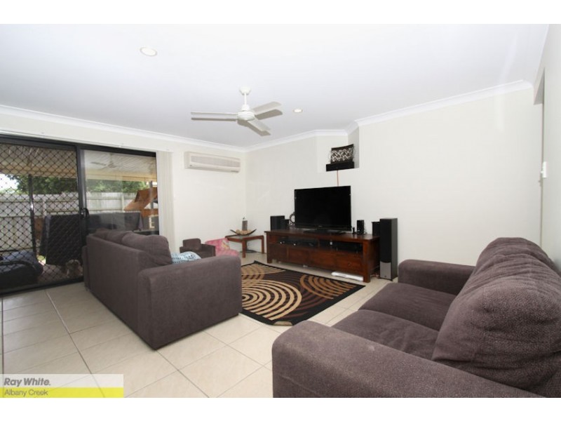 42 Jade St, Albany Creek QLD 4035