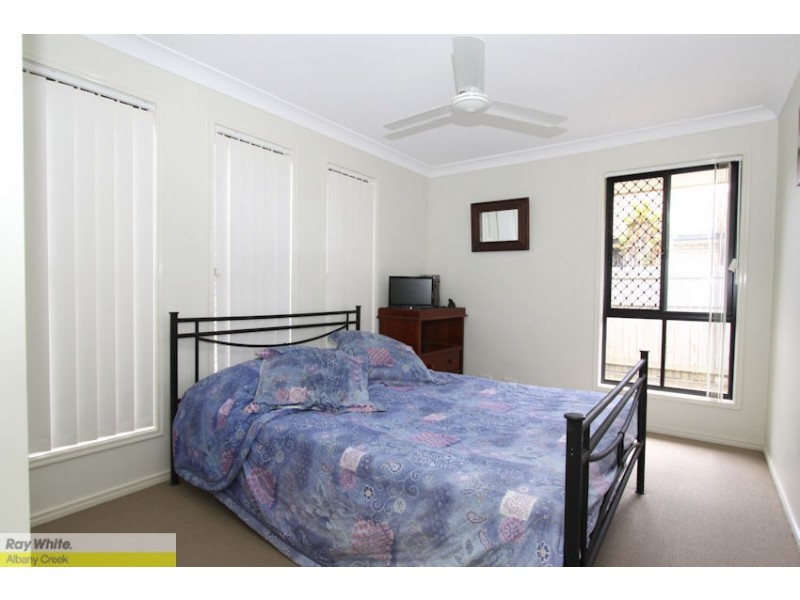 42 Jade St, Albany Creek QLD 4035
