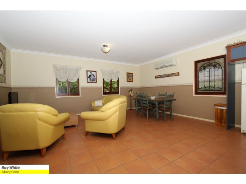 1 Hazelnut Close, Warner QLD 4500