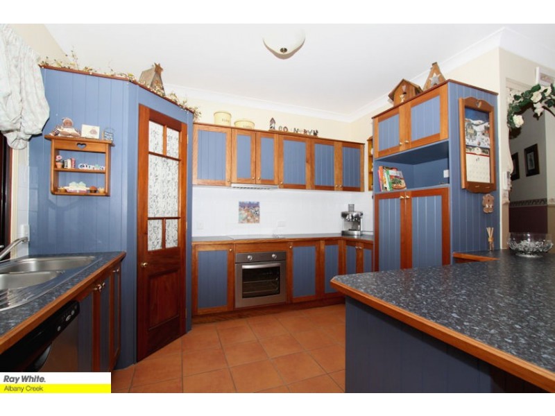 1 Hazelnut Close, Warner QLD 4500