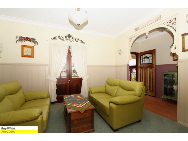 1 Hazelnut Close, Warner QLD 4500