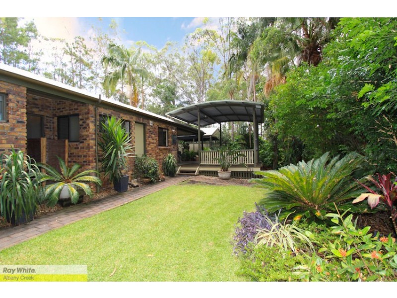 4 Jane Court, Cashmere QLD 4500