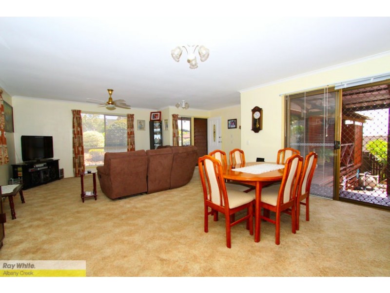 11 Calypso Court, Eatons Hill QLD 4037