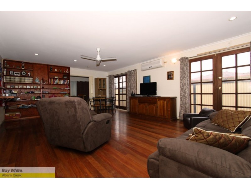 5 Seligan Street, Albany Creek QLD 4035