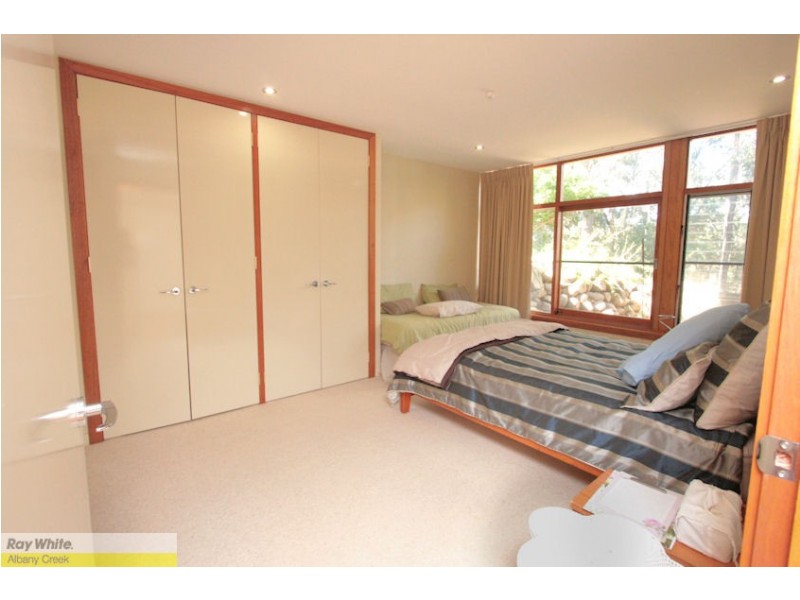 35 Harrier Place, Warner QLD 4500