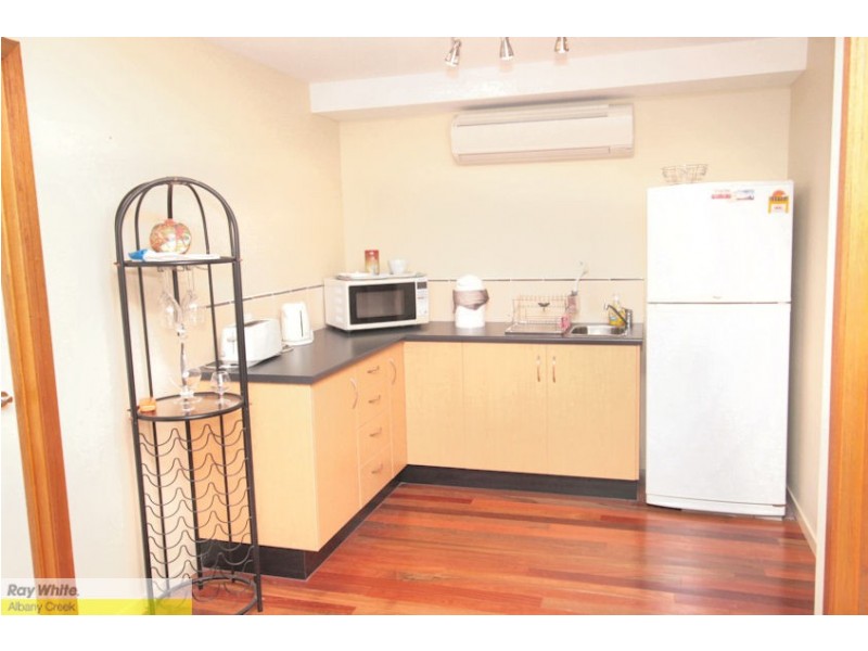 35 Harrier Place, Warner QLD 4500