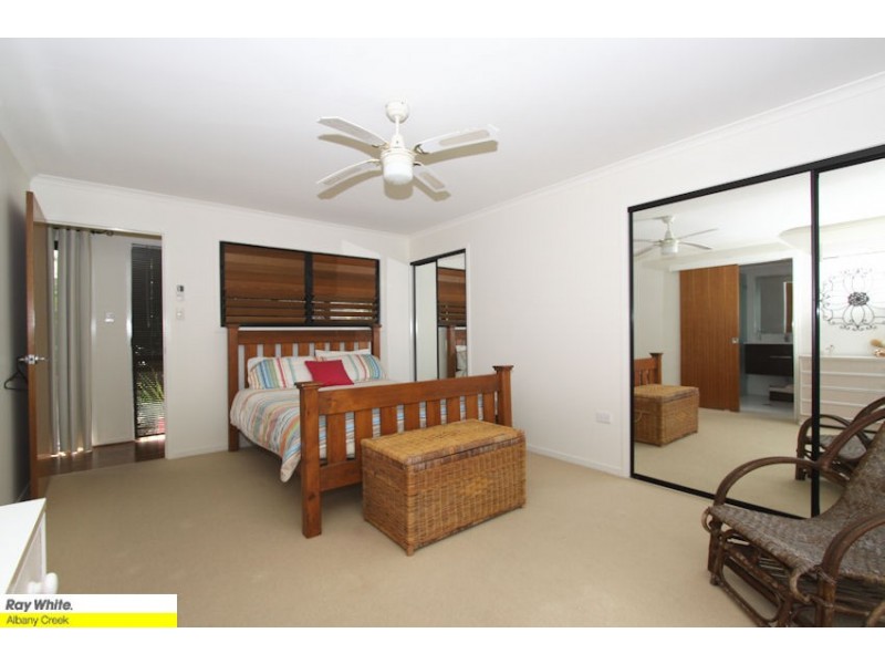 11 Meilland Ct, Eatons Hill QLD 4037