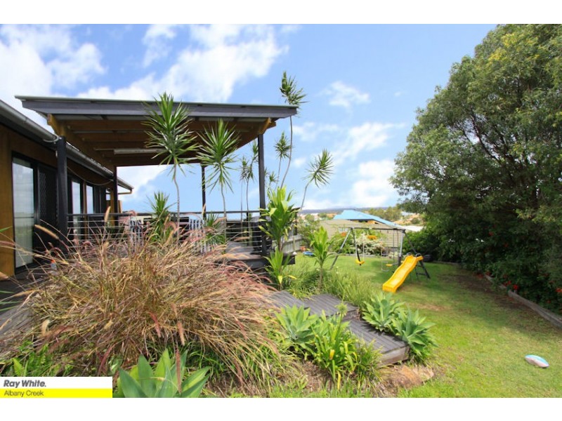 11 Meilland Ct, Eatons Hill QLD 4037