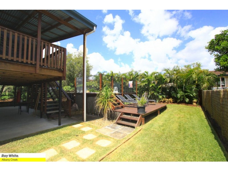 17 Balswidden St, Albany Creek QLD 4035
