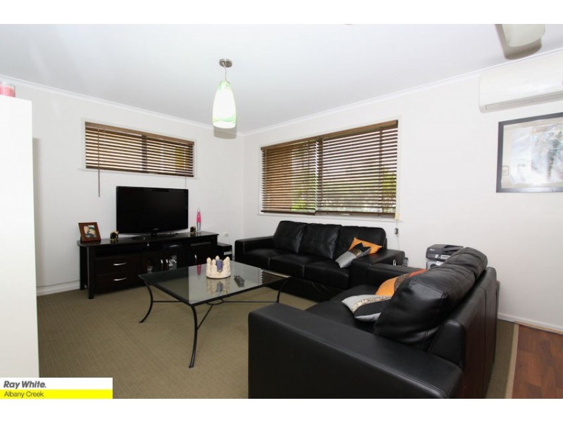 15 Devoran St, Albany Creek QLD 4035