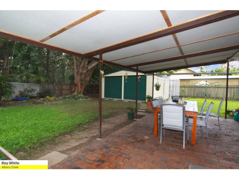 15 Devoran St, Albany Creek QLD 4035