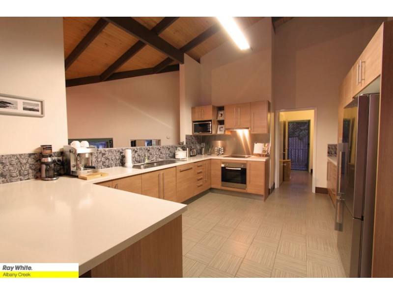 23 Pascali Cres, Eatons Hill QLD 4037