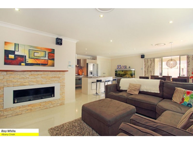 15 Schukow Ct, Warner QLD 4500