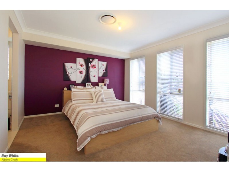 15 Schukow Ct, Warner QLD 4500