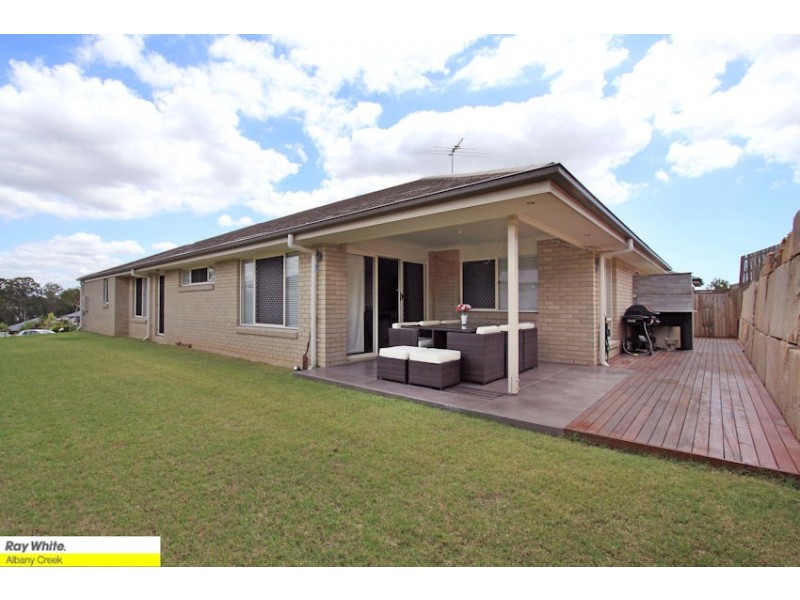 15 Schukow Ct, Warner QLD 4500