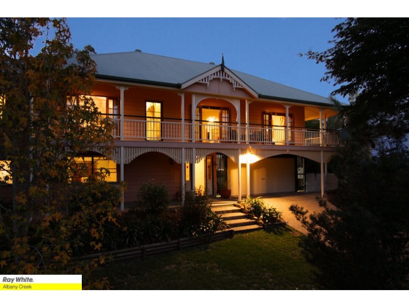 8 Silverwood Ct, Ferny Hills QLD 4055