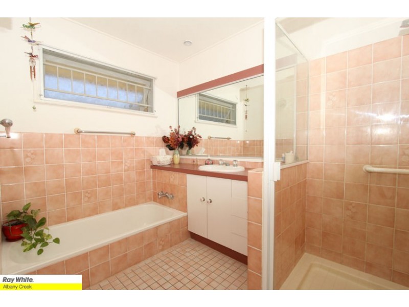 11 Guinness St, Everton Park QLD 4053