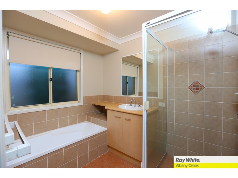 163 Saraband Drive, Eatons Hill QLD 4037