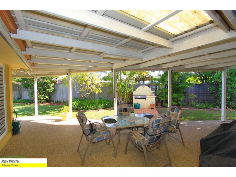 10 Duet Court, Eatons Hill QLD 4037