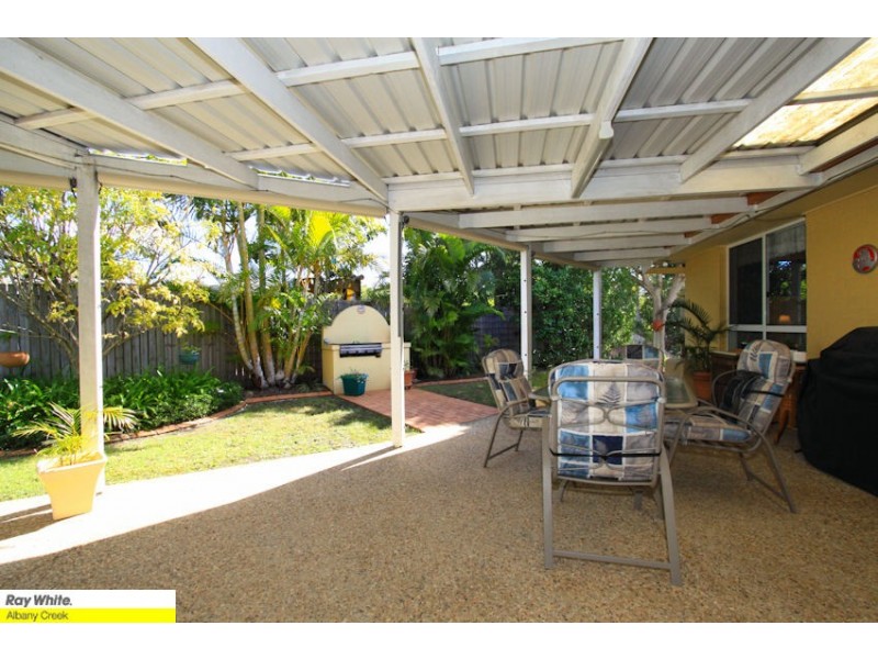 10 Duet Court, Eatons Hill QLD 4037