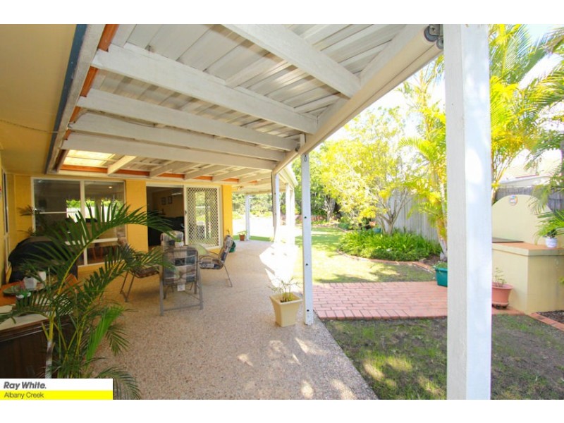 10 Duet Court, Eatons Hill QLD 4037