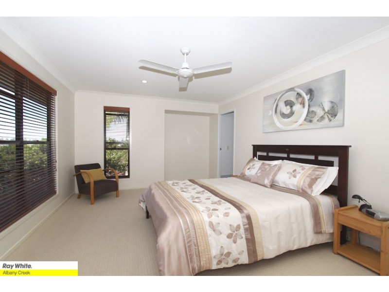 15 Bettina Ct, Eatons Hill QLD 4037