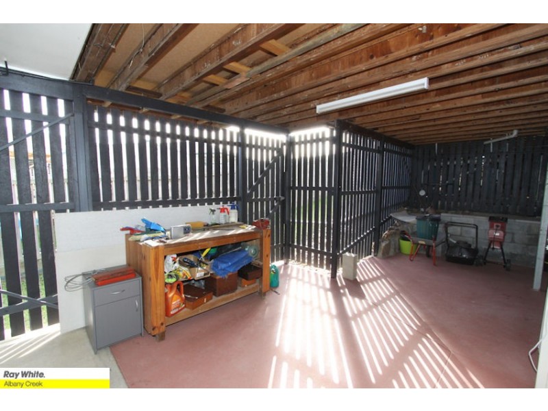 15 Bettina Ct, Eatons Hill QLD 4037