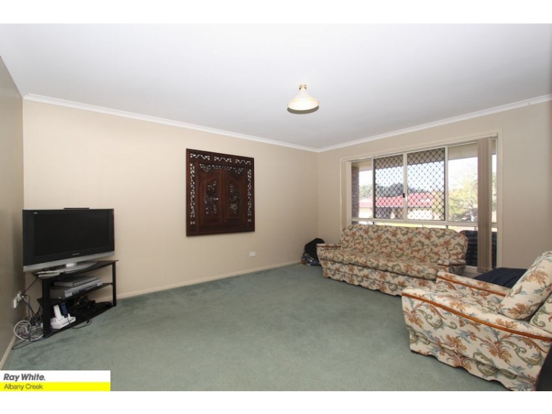 4 Duet Ct, Eatons Hill QLD 4037