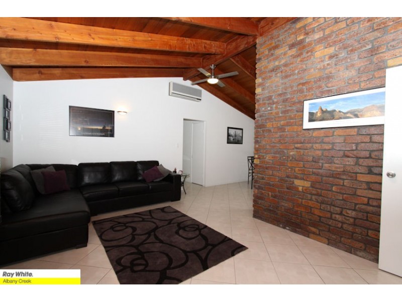 3 Biggs Ct, Albany Creek QLD 4035