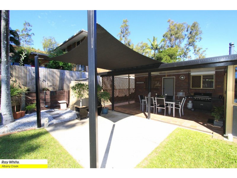 3 Biggs Ct, Albany Creek QLD 4035