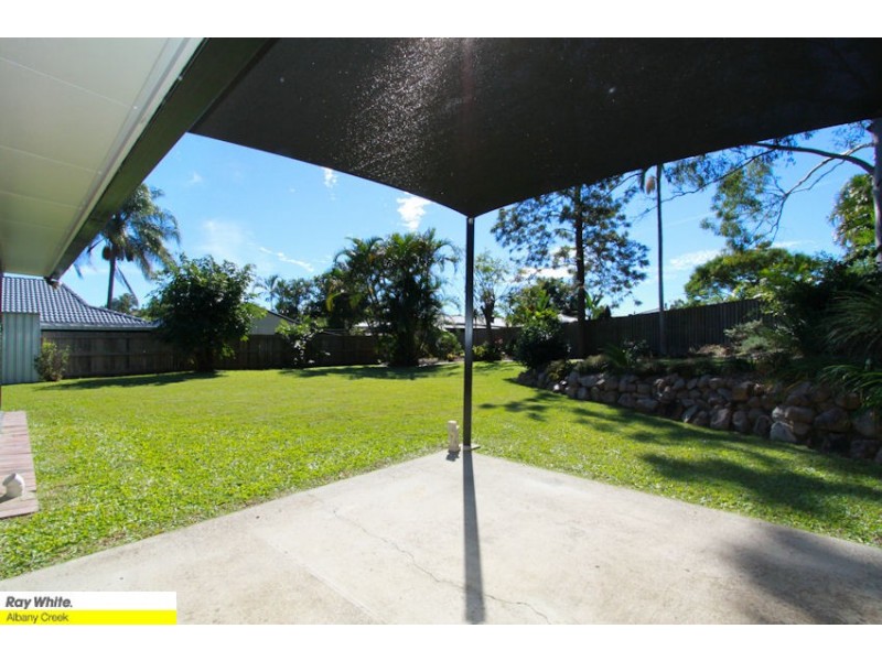 3 Biggs Ct, Albany Creek QLD 4035