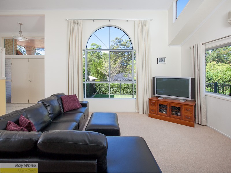 4 Stonebridge Place, Aspley QLD 4034