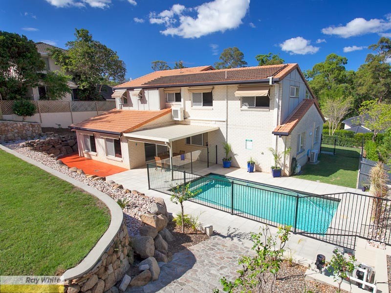 4 Stonebridge Place, Aspley QLD 4034