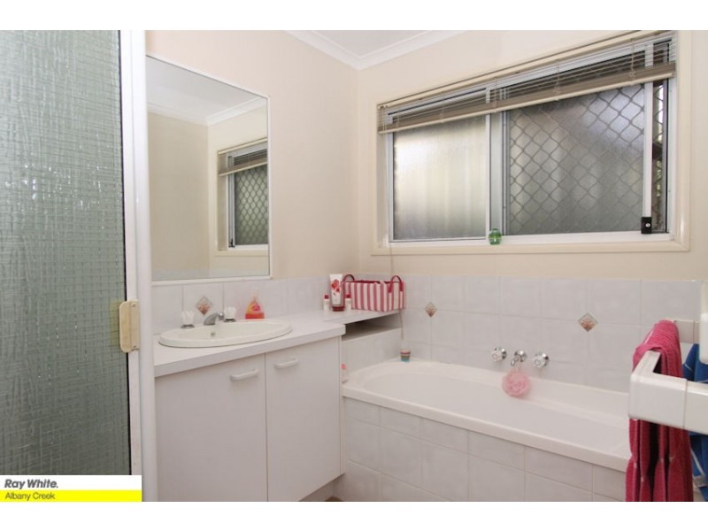 10 Brian Morrison Drive, Albany Creek QLD 4035