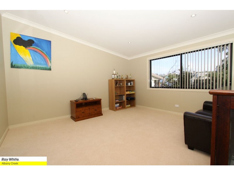 12 Jubilee Court, Eatons Hill QLD 4037