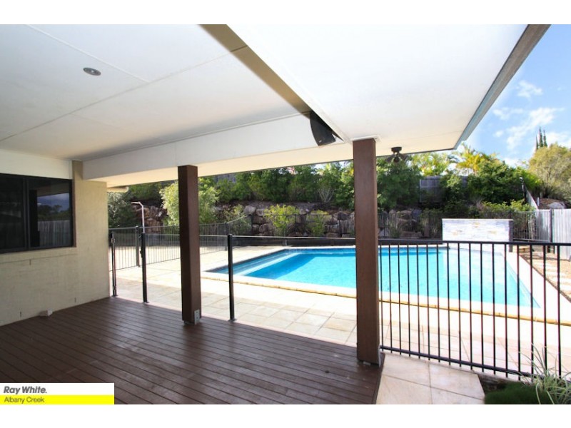 12 Jubilee Court, Eatons Hill QLD 4037