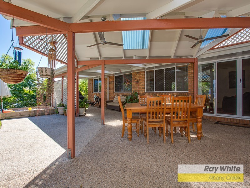 3 Dundas Ct, Albany Creek QLD 4035