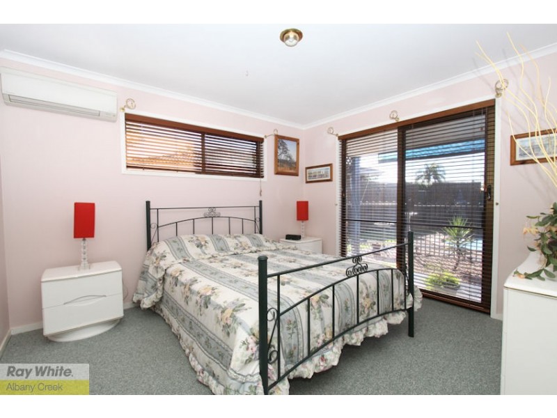 8 Challinor Drive, Albany Creek QLD 4035
