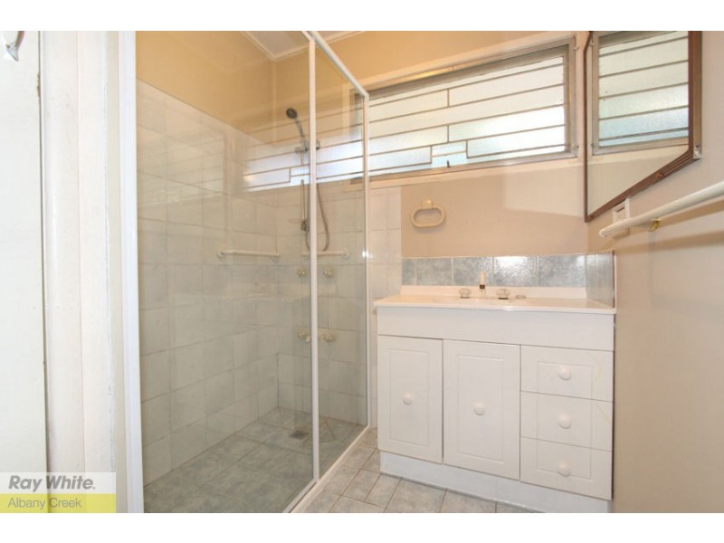 3 Jacaranda Drive, Albany Creek QLD 4035