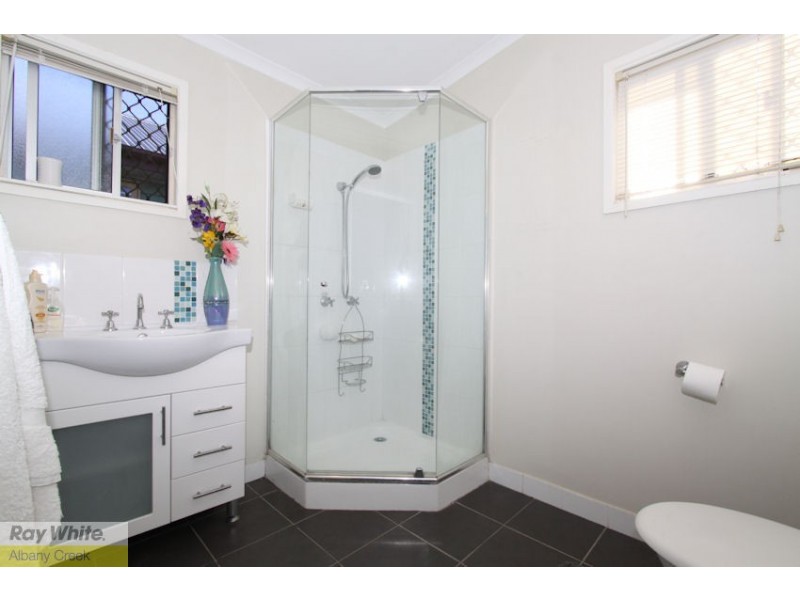 30 Albury St, Deagon QLD 4017