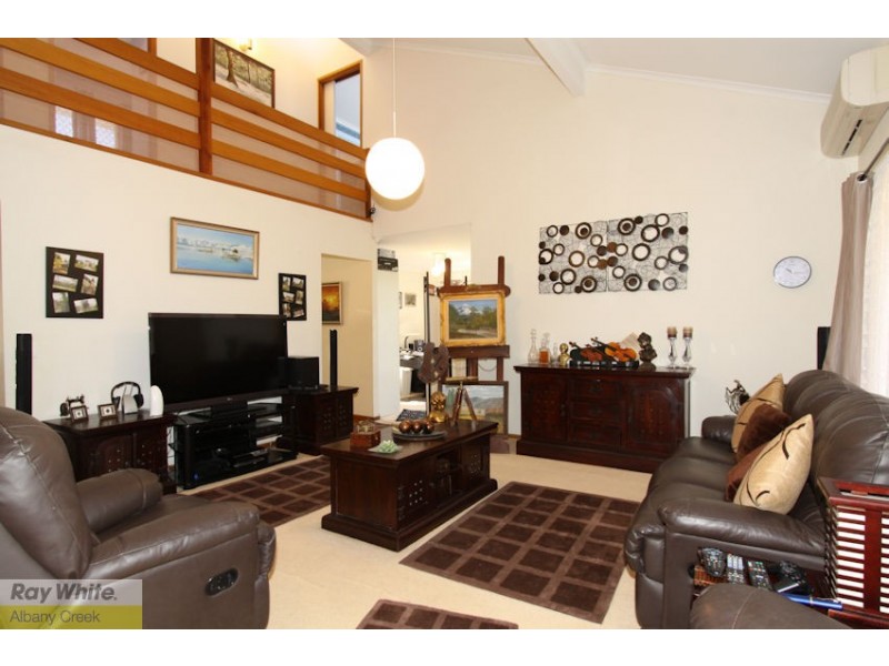 6 Pegasus Ave, Eatons Hill QLD 4037