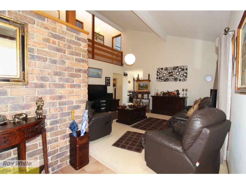 6 Pegasus Ave, Eatons Hill QLD 4037